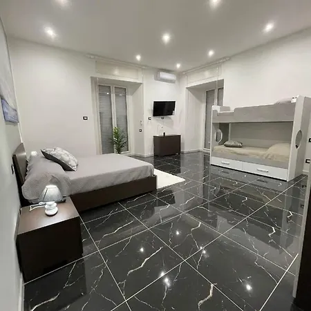 Ludben House 招待所 *