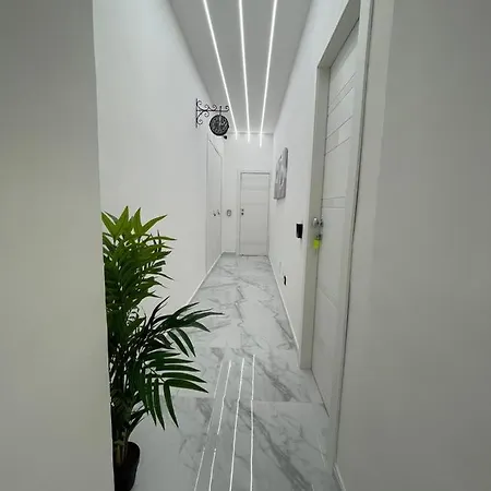 Ludben House * Νάπολη